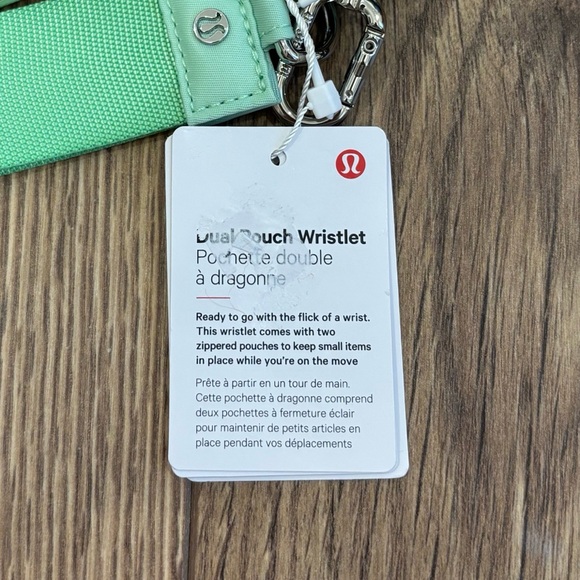 NWT Lululemon Dual Pouch Wristlet In Citra Lime/Smoky Mint - Picture 6 of 6